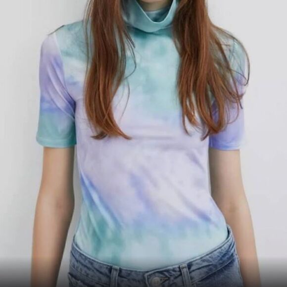 Zara Mock Neck T Shirt - BRAND NEW - Size Small - Picture 1 of 5